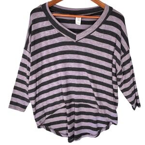 Pretty Young Thing Purple Gray Stripe High-Low 3/4 Sleeve Sweater Women's L NWOT